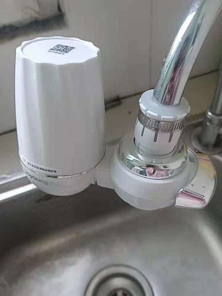 净水器怎么选?2024年最新净水器选购攻略。(内附海尔、卡萨帝、美的、沁园、格力、安吉尔多款推荐)(图1)