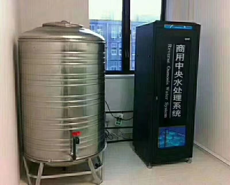 商用净水器什么品牌好?知名商铺都在用的品牌—水匠净水器(图1)
